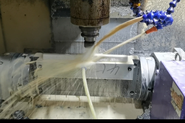 鋁材加工機(jī)械廠家好壞辨別技巧